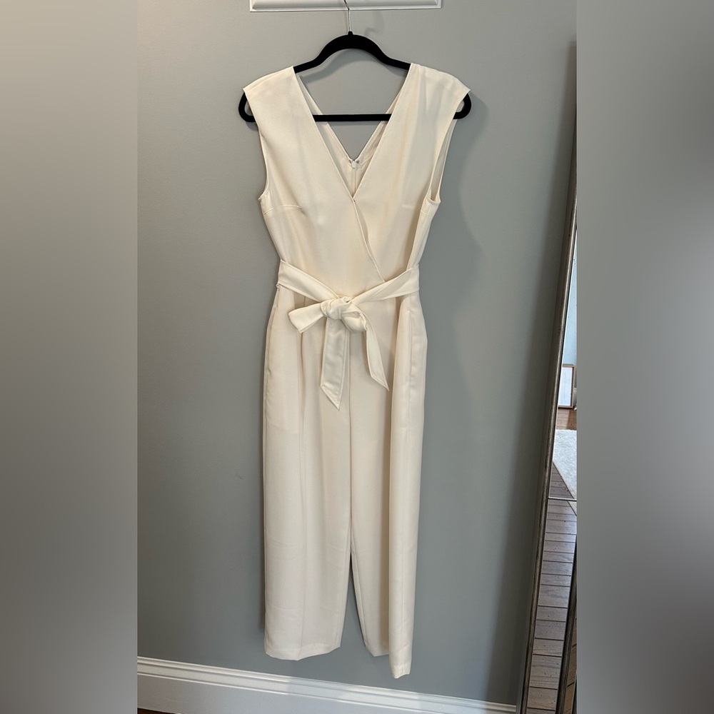 NWT Club Monaco cream jumpsuit, Sz 6